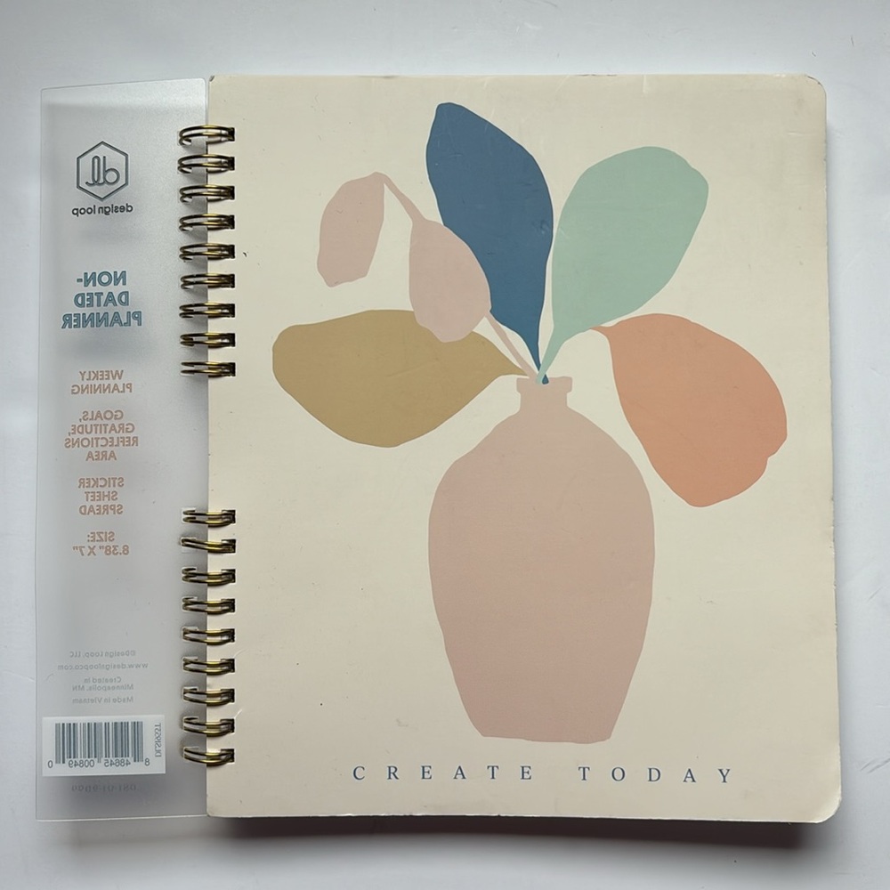 Design Loop Undated Planner - Picture 5 of 9